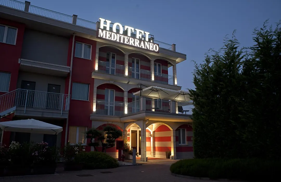 Hotel Mediterraneo-1